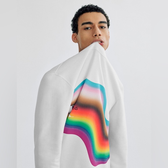 Calvin Klein PRIDE Collection Cotton Pullover Sweater (M) - Picture 3 of 15